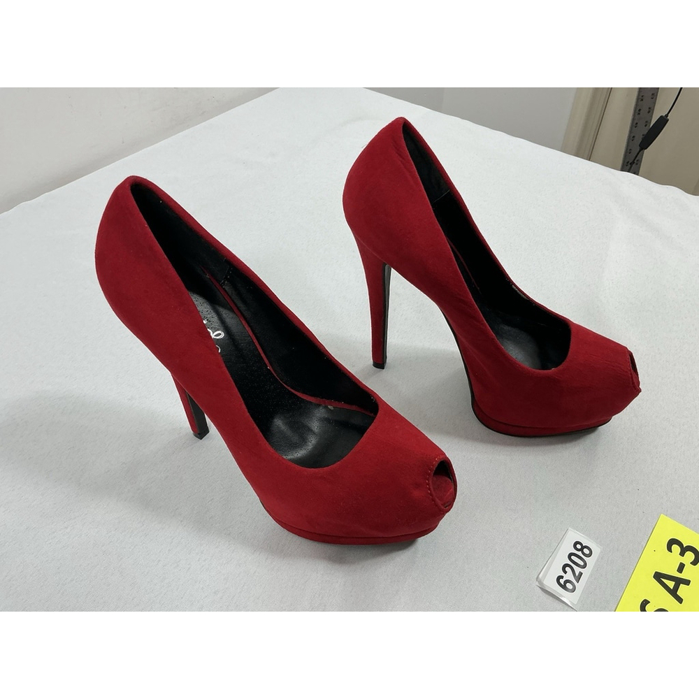 Womans Qupid Stiletto Pumps 6.5 Red Peep Toe
